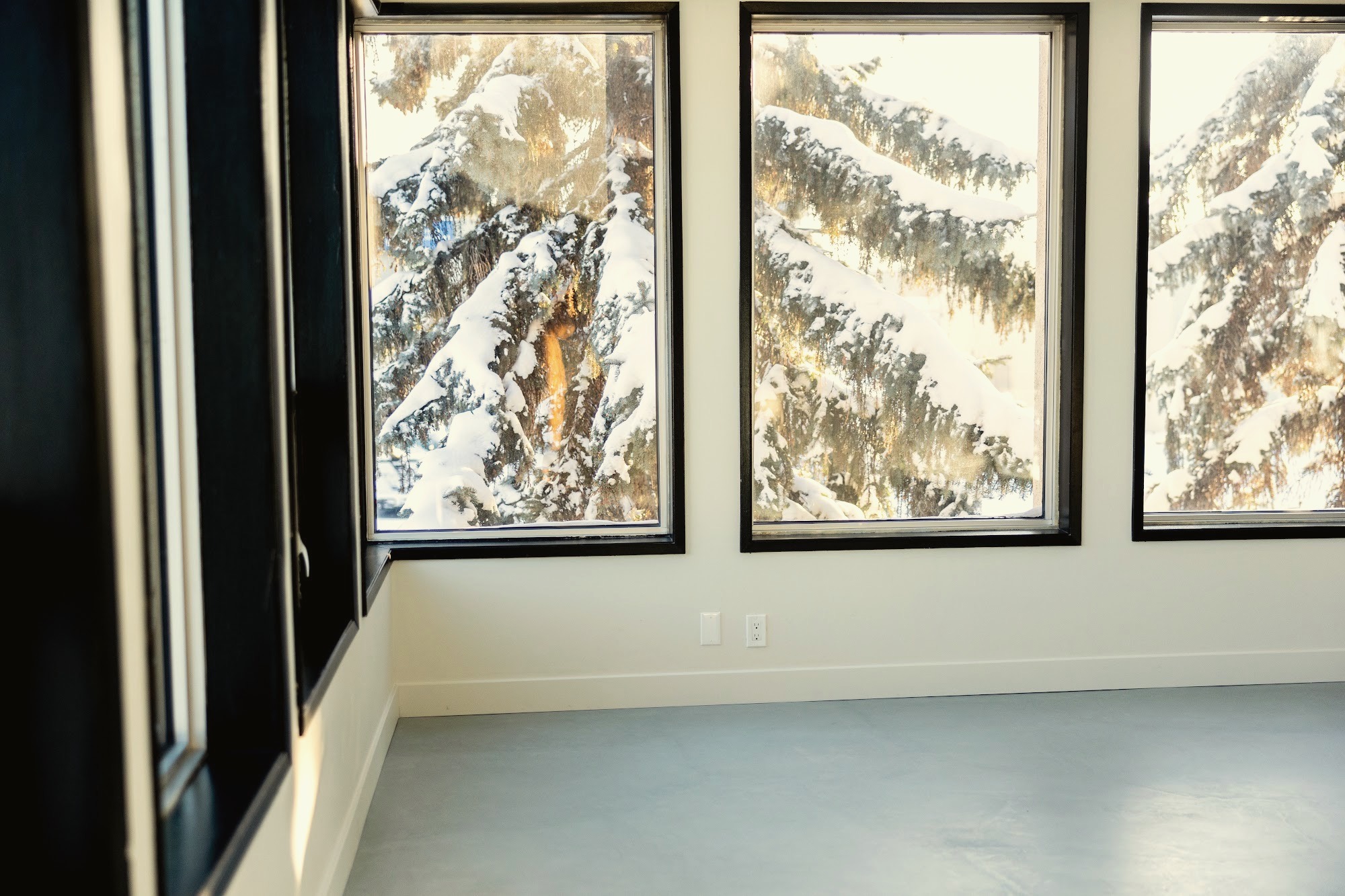 Corner Suite & Winter Light