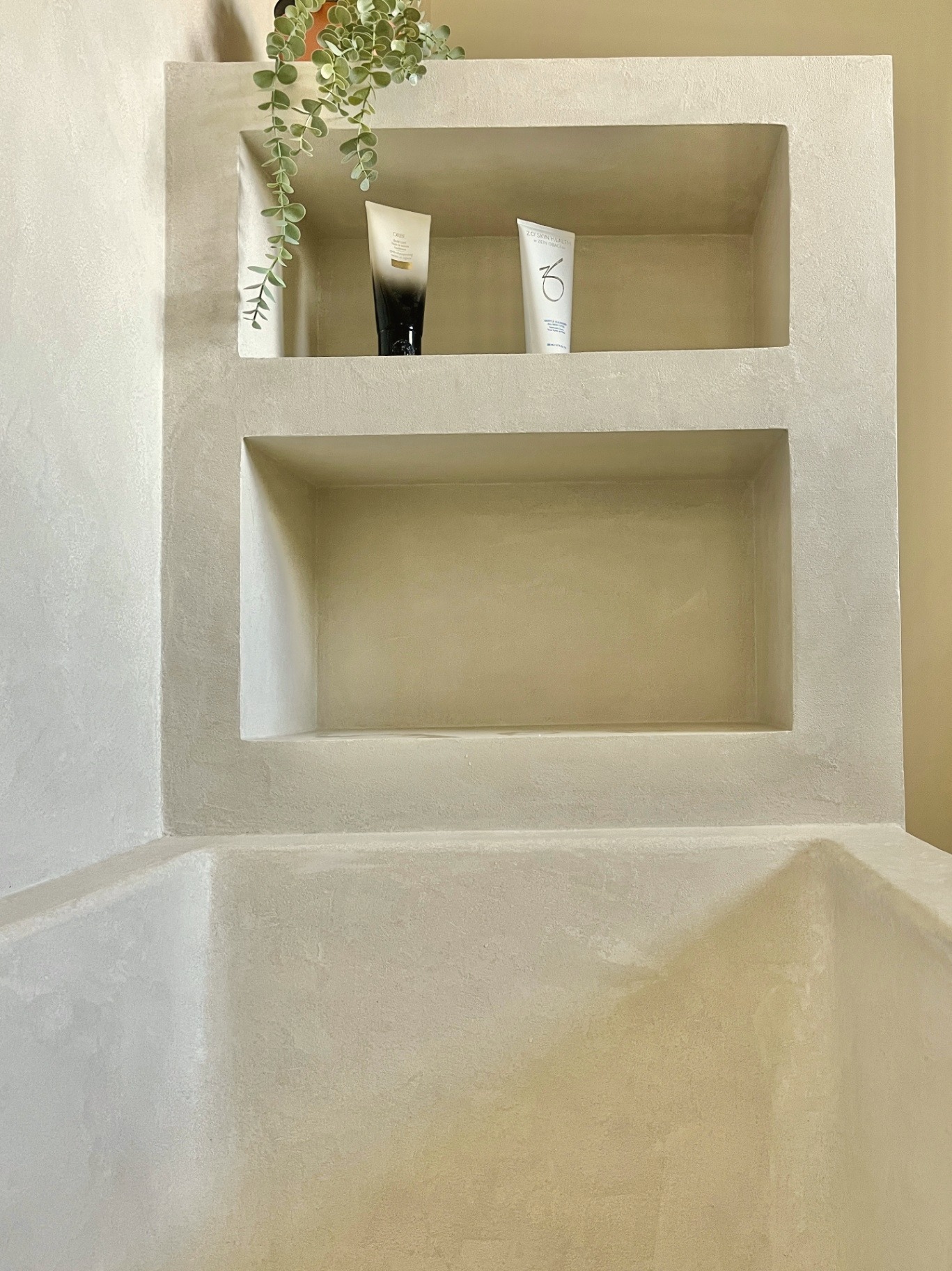 Sculpted Niches