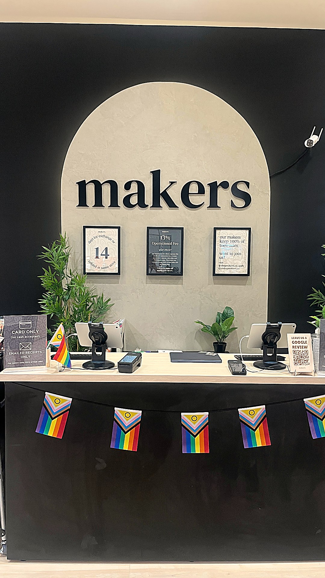 Makers Retail — Microcement Arch & Counter