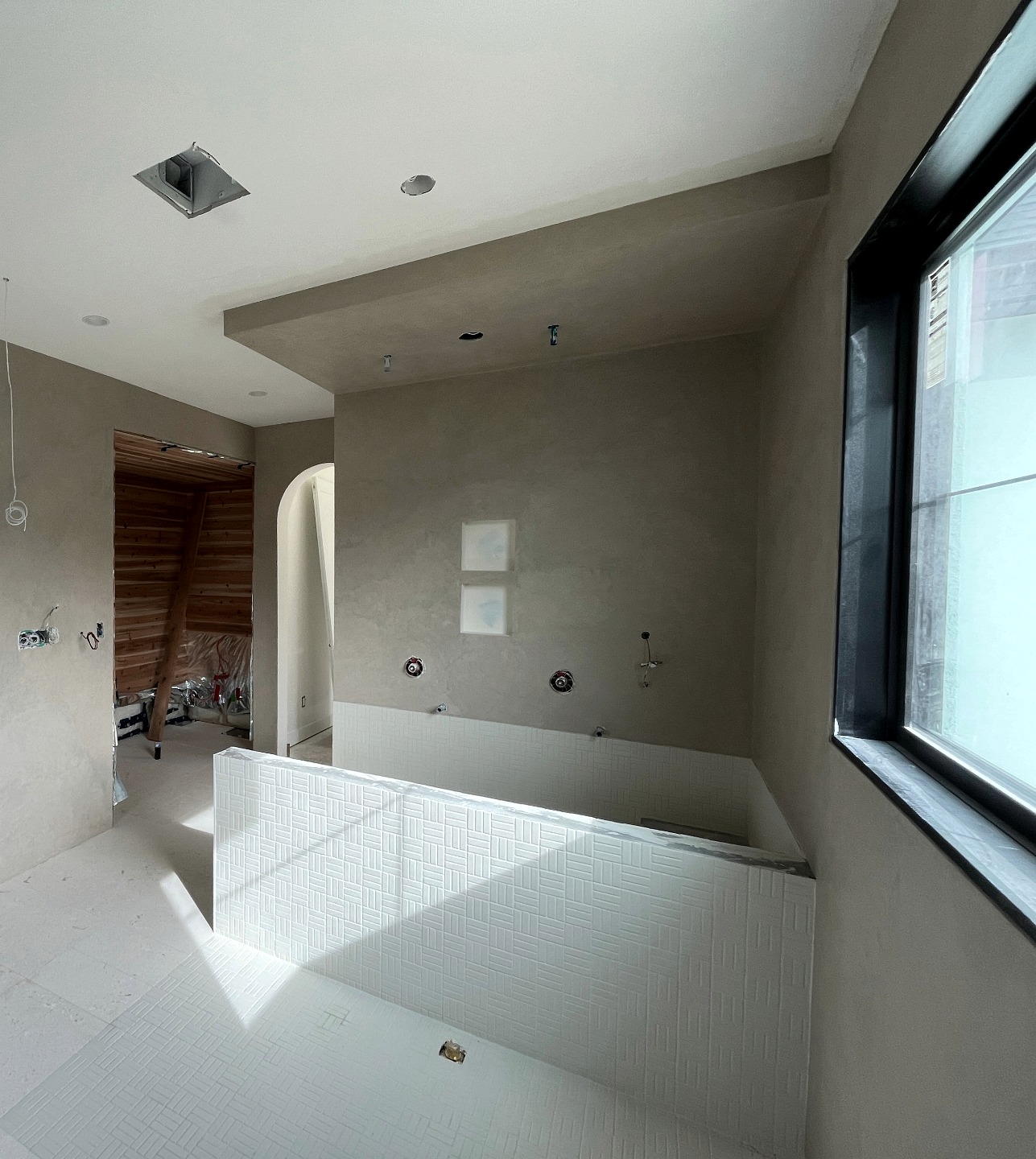 Hand-Troweled Wet Area